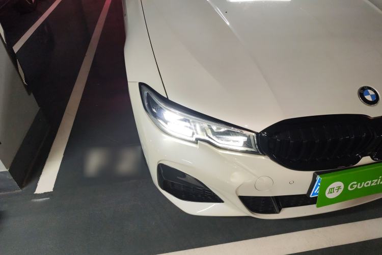 Used BMW 3 Series 2020 Restyled 325i M Sport Night Edition Package Exterior 6