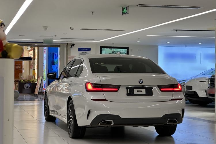 Used BMW 3 Series 2020 320Li M Sport Package Exterior 6