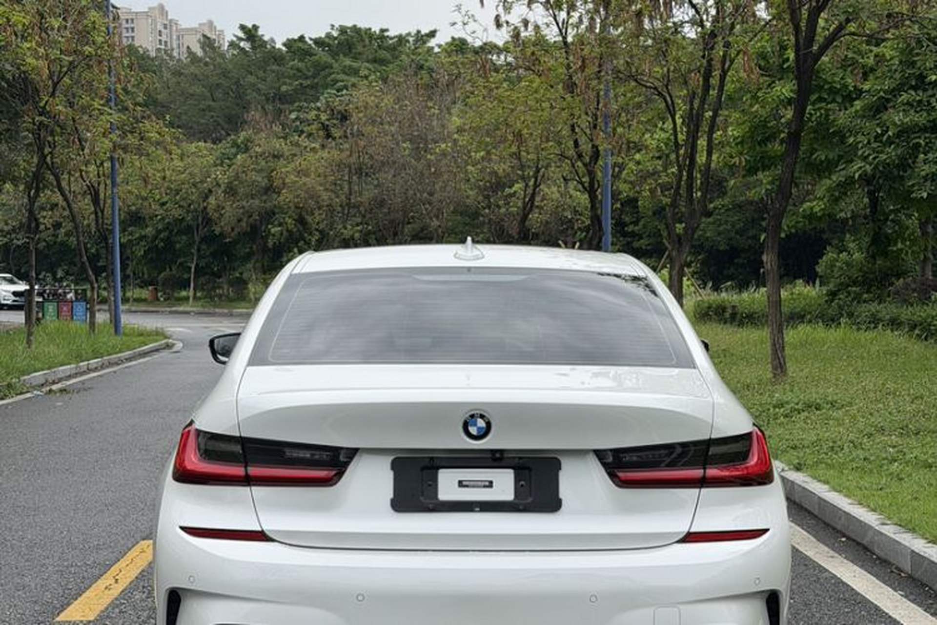 Used BMW 3 Series 2020 Restyled 325Li M Sport Package Exterior 6