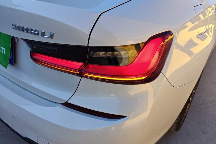Used BMW 3 Series 2020 Restyled 325Li M Sport Package Exterior 6