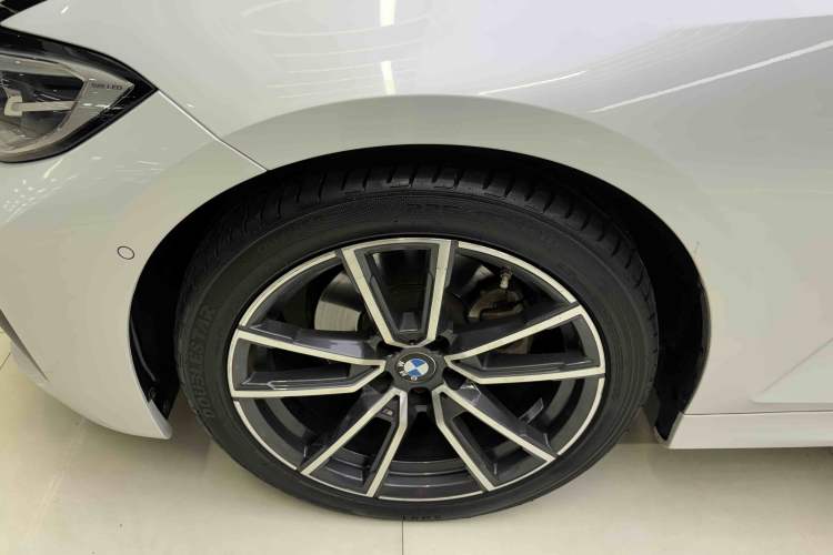 Used BMW 3 Series 2020 Restyled 325Li M Sport Package Exterior 6