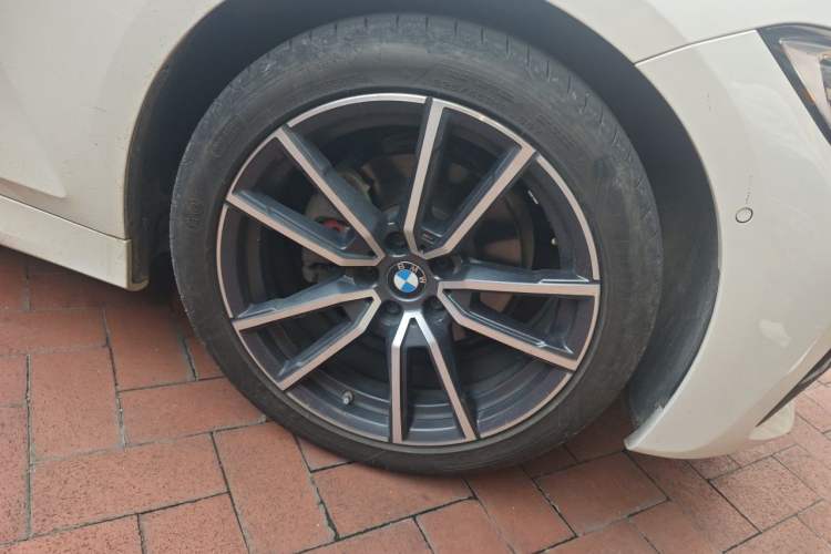 Used BMW 3 Series 2020 Restyled 325Li M Sport Package Exterior 7