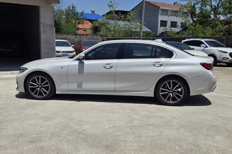 Used BMW 3 Series 2020 320Li M Sport Package Exterior 7