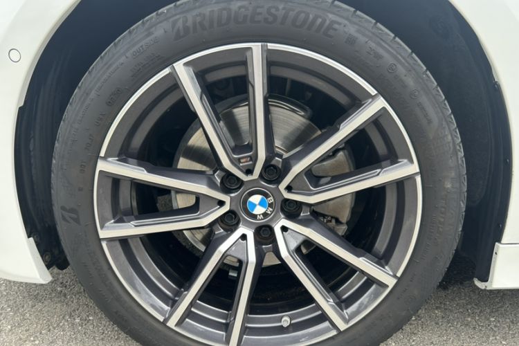 Used BMW 3 Series 2020 Restyled 325Li M Sport Package Exterior 9