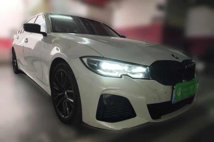 Used BMW 3 Series 2020 Facelifted 325Li M Sport Night Edition Package Front Right 45 Deg