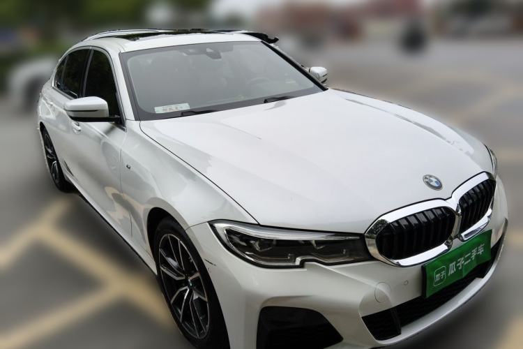 Used BMW 3 Series 2020 325Li M Sport Package Front Right 45 Deg