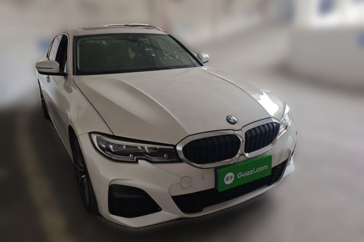 Used BMW 3 Series 2020 325Li M Sport Package Front Right 45 Deg