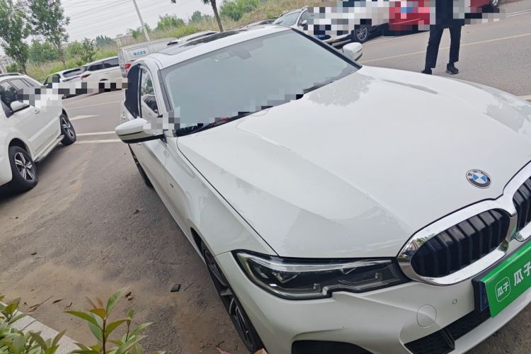 Used BMW 3 Series 2020 320Li M Sport Package Front Right 45 Deg