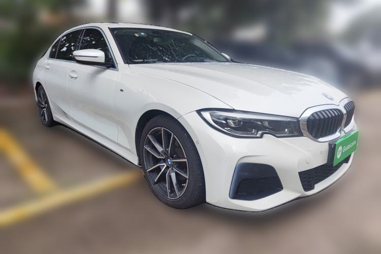 Used BMW 3 Series 2020 320Li M Sport Package Front Right 45 Deg