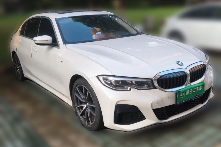 Used BMW 3 Series 2020 325Li M Sport Package Front Right 45 Deg