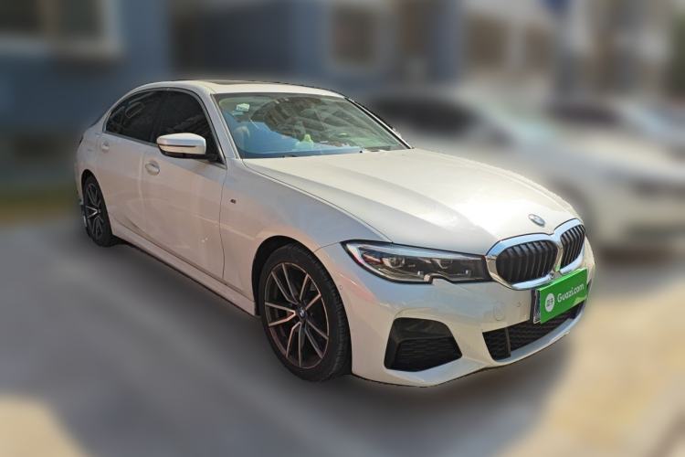 Used BMW 3 Series 2020 320Li M Sport Package Front Right 45 Deg