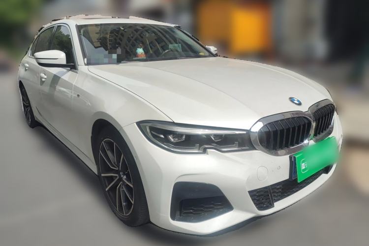 Used BMW 3 Series 2020 325Li M Sport Package Front Right 45 Deg