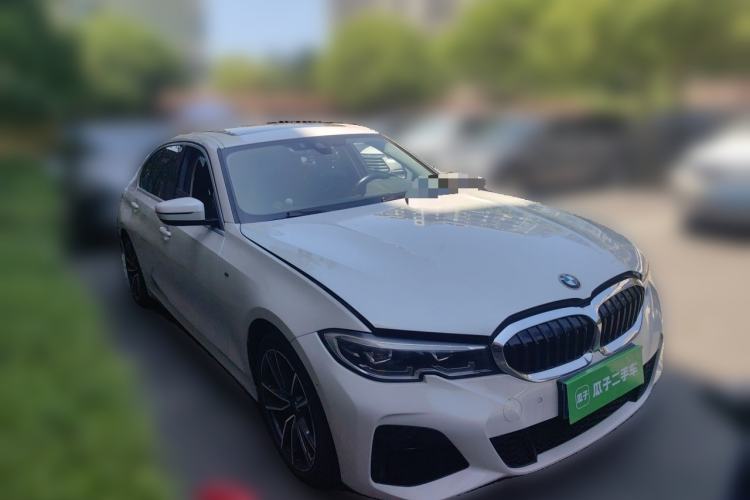 Used BMW 3 Series 2020 325Li M Sport Package Front Right 45 Deg
