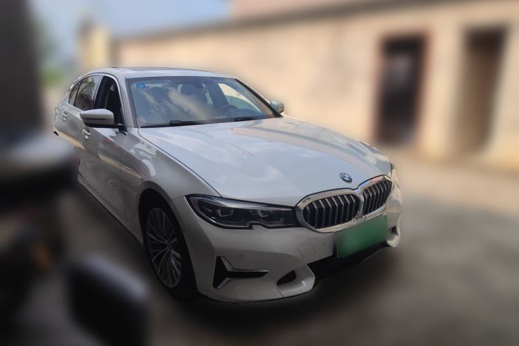 Used BMW 3 Series 2020 325Li First Edition Front Right 45 Deg