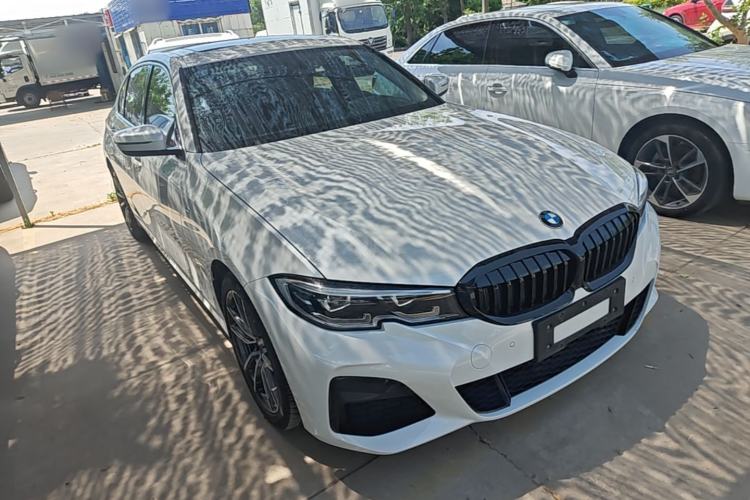 Used BMW 3 Series 2020 320Li M Sport Package Front Right 45 Deg