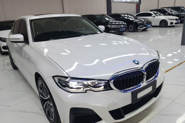 Used BMW 3 Series 2020 Restyled 325Li M Sport Package Front Right 45 Deg