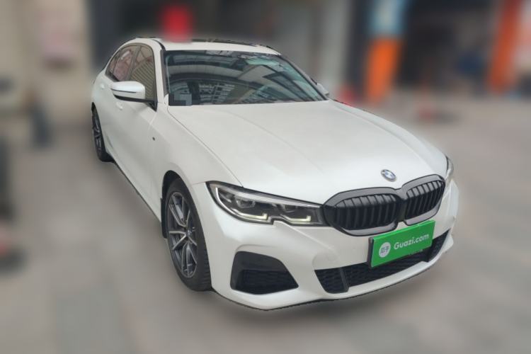 Used BMW 3 Series 2020 Facelift 325Li First Edition Front Right 45 Deg
