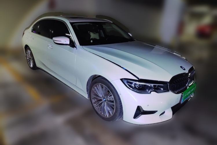 Used BMW 3 Series 2020 325Li First Edition Front Right 45 Deg