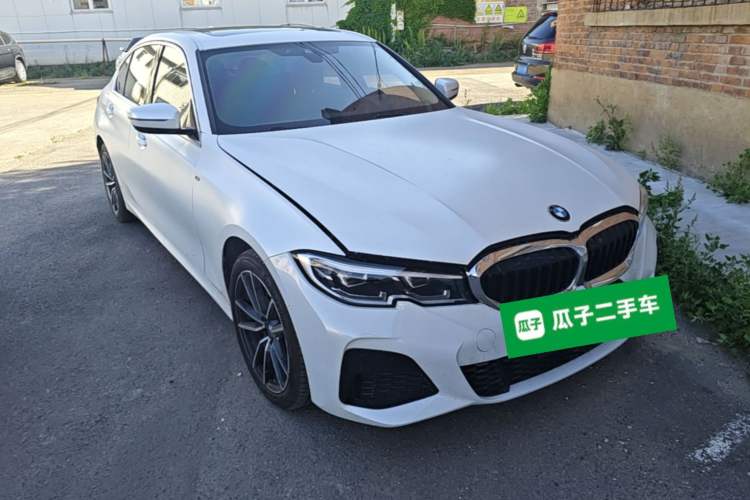 Used BMW 3 Series 2020 325Li xDrive M Sport Package Front Right 45 Deg