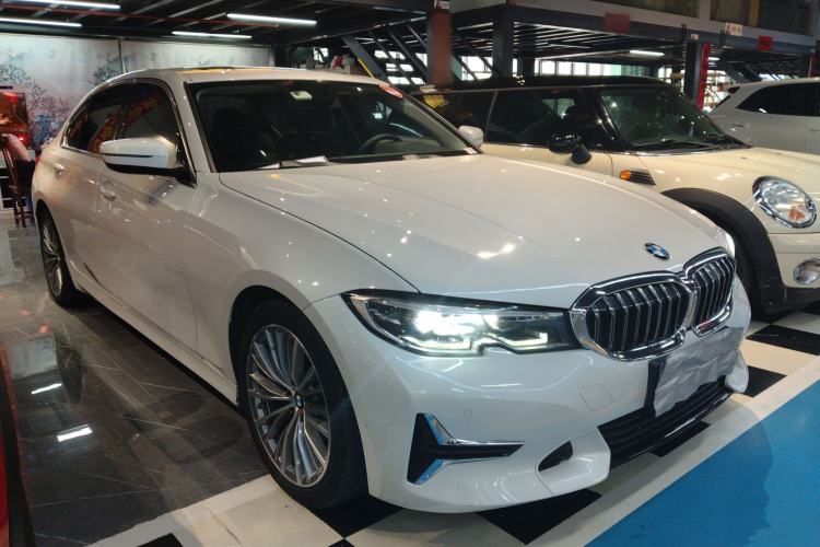 Used BMW 3 Series 2020 325Li First Edition Front Right 45 Deg