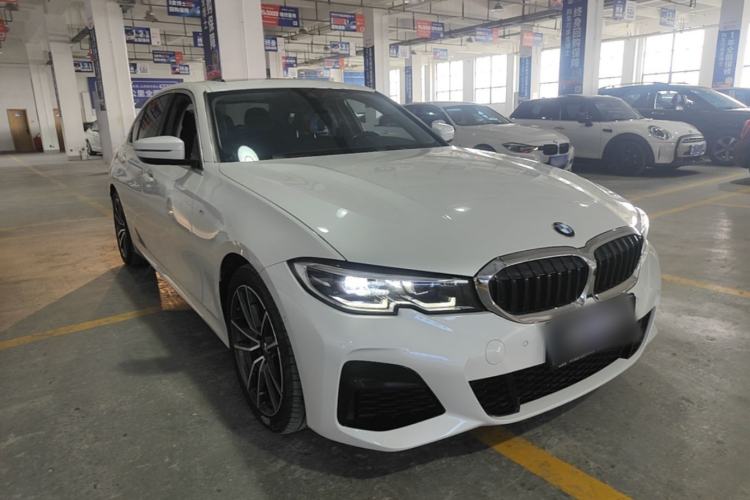 Used BMW 3 Series 2020 325Li M Sport Package Front Right 45 Deg