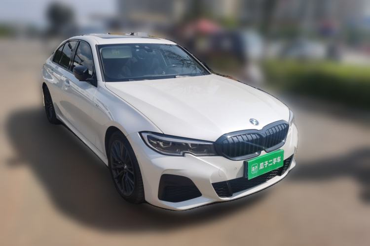 Used BMW 3 Series 2020 Restyled 325i M Sport Night Edition Package Front Right 45 Deg