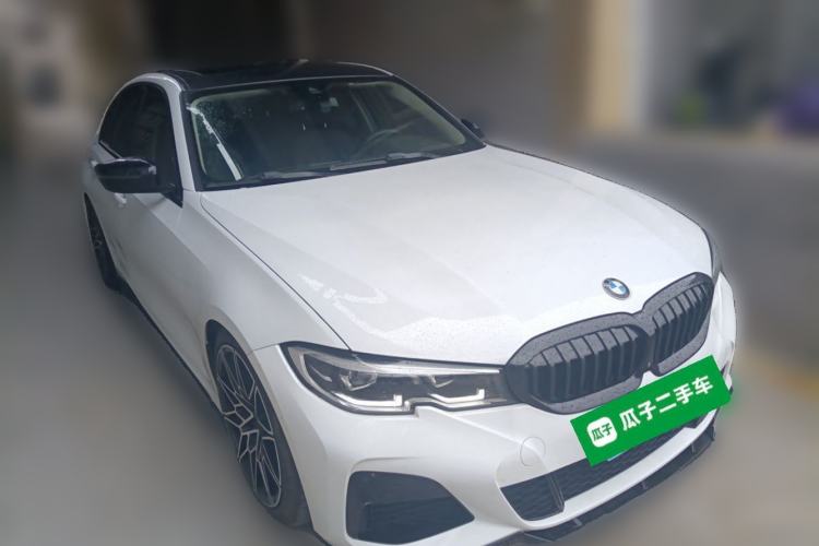 Used BMW 3 Series 2020 325i M Sport Night Edition package Front Right 45 Deg