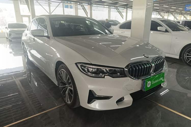 Used BMW 3 Series 2020 325Li First Edition Front Right 45 Deg