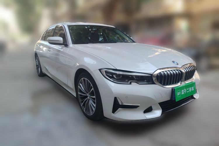 Used BMW 3 Series 2020 325Li First Edition Front Right 45 Deg