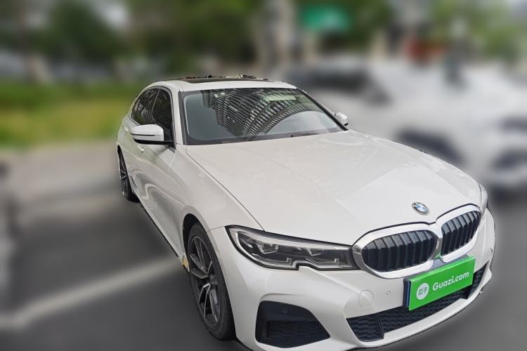 Used BMW 3 Series 2020 320Li M Sport Package Front Right 45 Deg