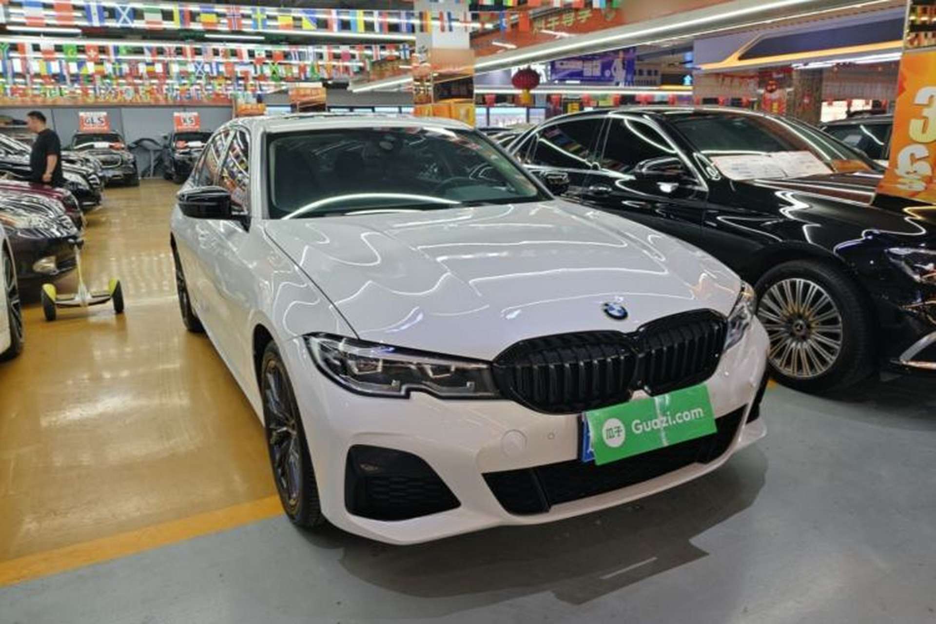 Used BMW 3 Series 2020 325Li M Sport Night Edition Package Front Right 45 Deg