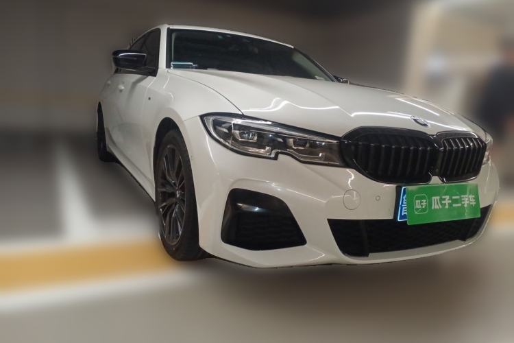 Used BMW 3 Series 2020 Facelifted 325Li M Sport Night Edition Package Front Right 45 Deg