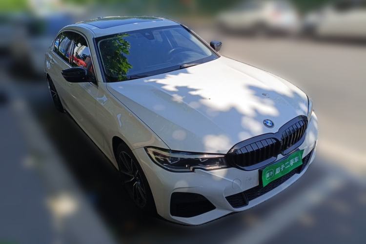 Used BMW 3 Series 2020 325Li M Sport Package Front Right 45 Deg