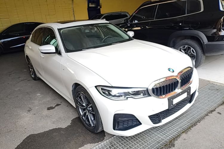Used BMW 3 Series 2020 Restyled 325Li M Sport Package Front Right 45 Deg