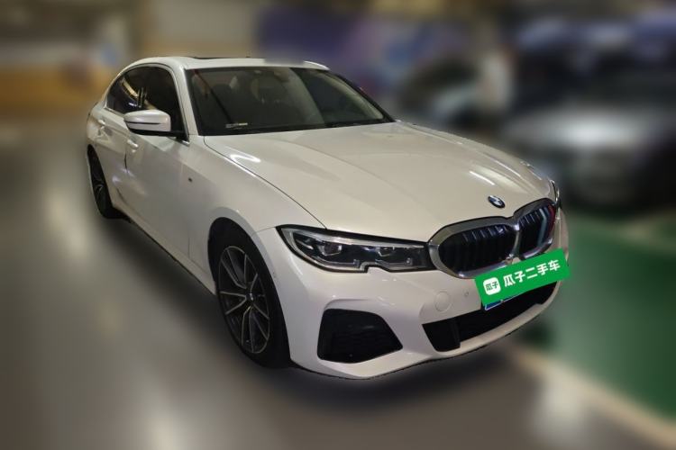 Used BMW 3 Series 2020 325Li M Sport Package Front Right 45 Deg