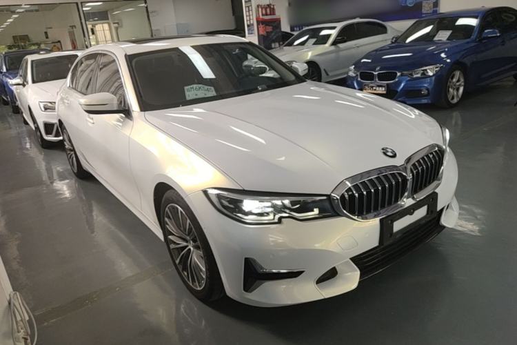 Used BMW 3 Series 2020 325Li First Edition Front Right 45 Deg