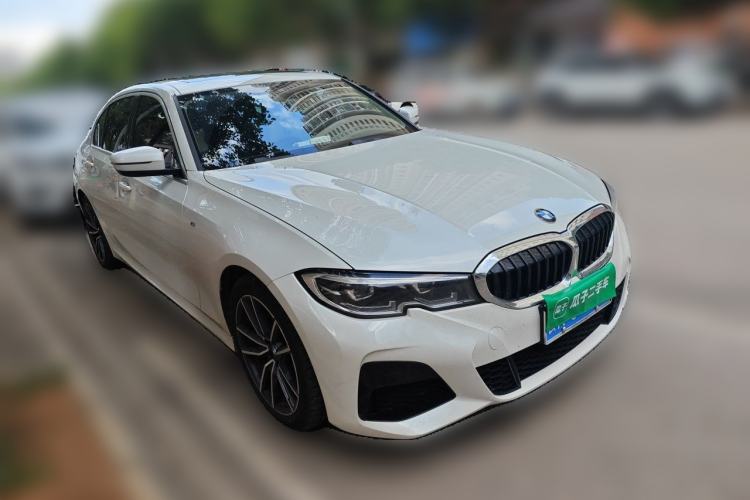 Used BMW 3 Series 2020 Restyled 325Li M Sport Package Front Right 45 Deg