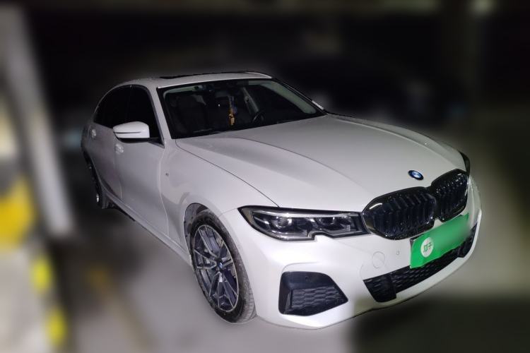 Used BMW 3 Series 2020 325Li M Sport Package Front Right 45 Deg