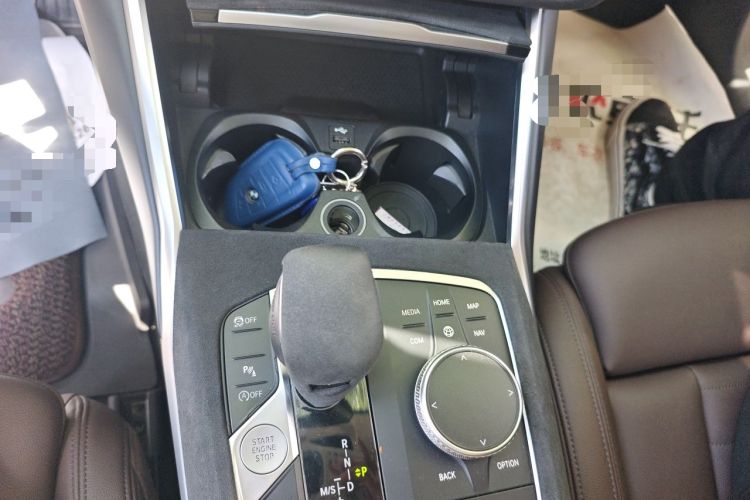 Used BMW 3 Series 2020 325Li First Edition Gear Lever