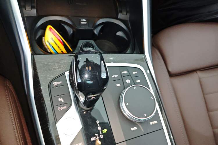 Used BMW 3 Series 2020 Restyled 325Li M Sport Package Gear Lever