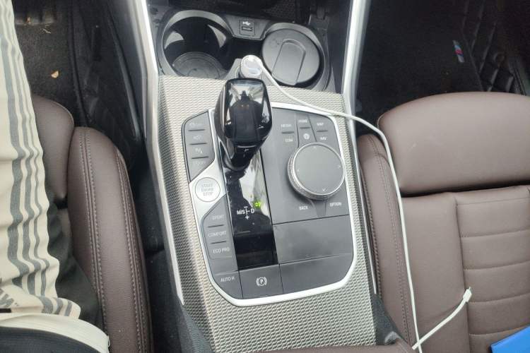 Used BMW 3 Series 2020 Facelifted 325Li M Sport Night Edition Package Gear Lever