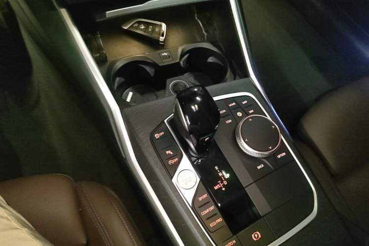 Used BMW 3 Series 2020 Facelifted 325i M Sport Package Gear Lever