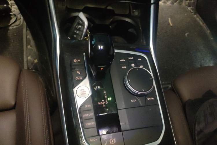 Used BMW 3 Series 2020 Restyled 325Li M Sport Package Gear Lever