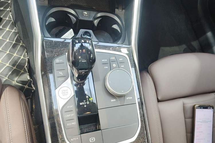 Used BMW 3 Series 2020 Restyled 325Li M Sport Package Gear Lever