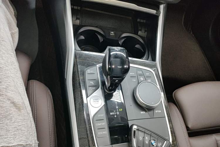 Used BMW 3 Series 2020 325Li xDrive M Sport Package Gear Lever