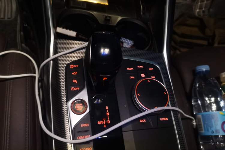 Used BMW 3 Series 2020 325i M Sport Night Edition package Gear Lever