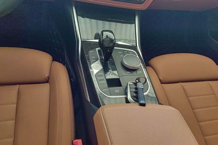 Used BMW 3 Series 2020 Facelifted 325Li xDrive M Sport Package Gear Lever