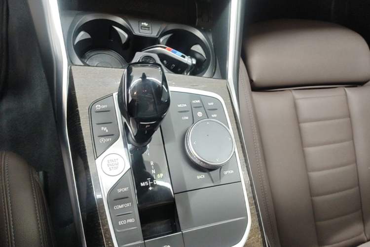 Used BMW 3 Series 2020 Restyled 325Li M Sport Package Gear Lever