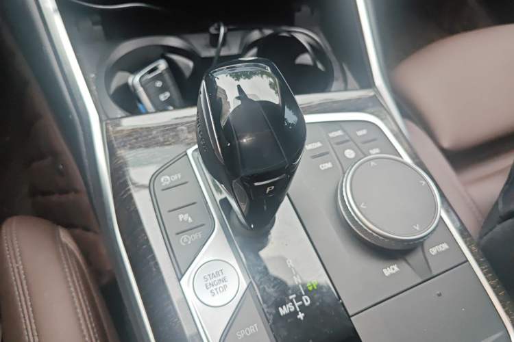 Used BMW 3 Series 2020 325i M Sport Package Gear Lever