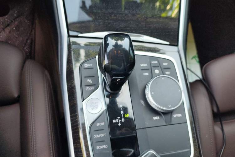 Used BMW 3 Series 2020 Restyled 325Li M Sport Package Gear Lever
